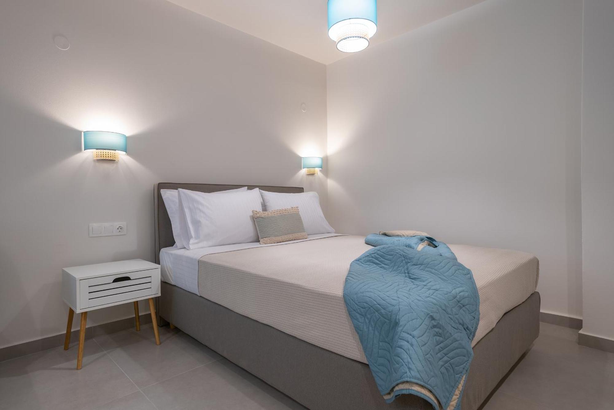 Apartment Almira Limnos 3 *